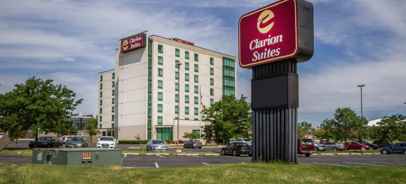 阿连特能源中心克拉丽奥酒店(Clarion Suites Central)图片