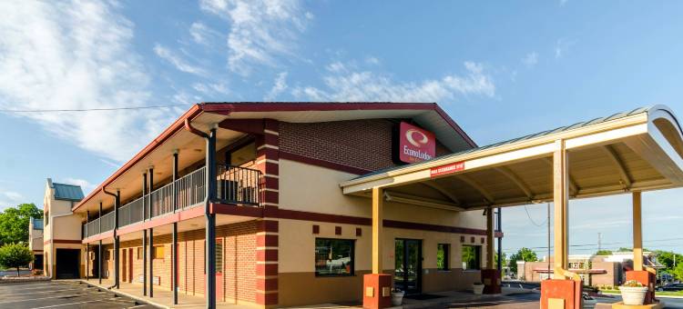 肖尼伊克诺套房I-35号旅馆(Econo Lodge Inn & Suites I-35 at Shawnee Mission)图片