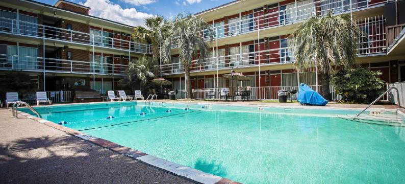 OYO萨姆特SC市中心酒店(OYO Hotel Sumter SC Downtown)图片