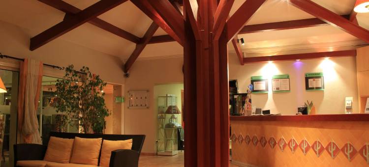 于泽斯加尔桥洛吉斯酒店(Logis Hotel Restaurant Uzès Pont du Gard)图片