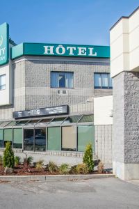 Hotels Near Cinema Cineplex Odeon Brossard Brossard Trip Com