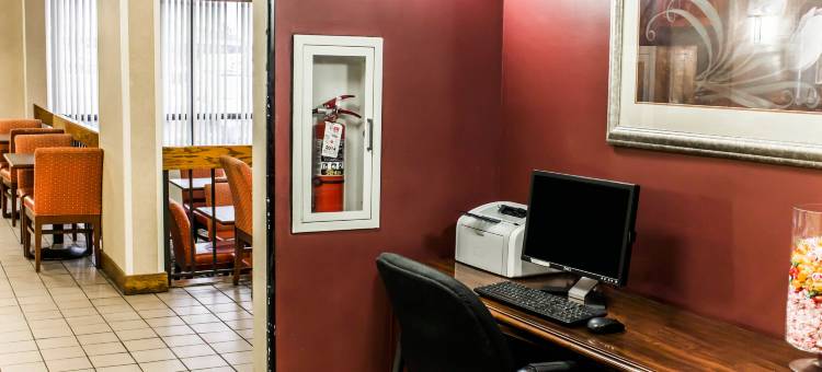 罗阿诺克凯艺酒店-近加斯顿湖(Quality Inn Roanoke Near Lake Gaston)图片