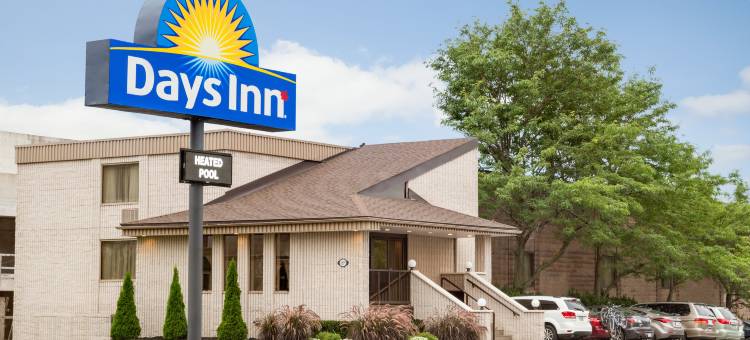 福尔斯维尤戴斯酒店(Days Inn by Wyndham Fallsview)图片