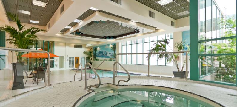 罗瑟达尔罗布森套房酒店(Rosedale on Robson Suite Hotel)图片