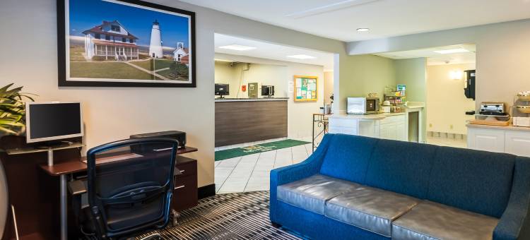 信标码头康福特茵酒店(Quality Inn Solomons - Beacon Marina)图片