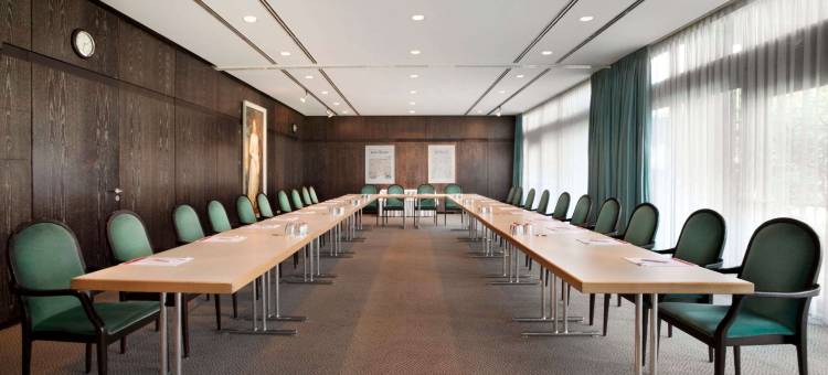 纽伦堡公园酒温德姆华美达店(Ramada by Wyndham Nuernberg Parkhotel)图片