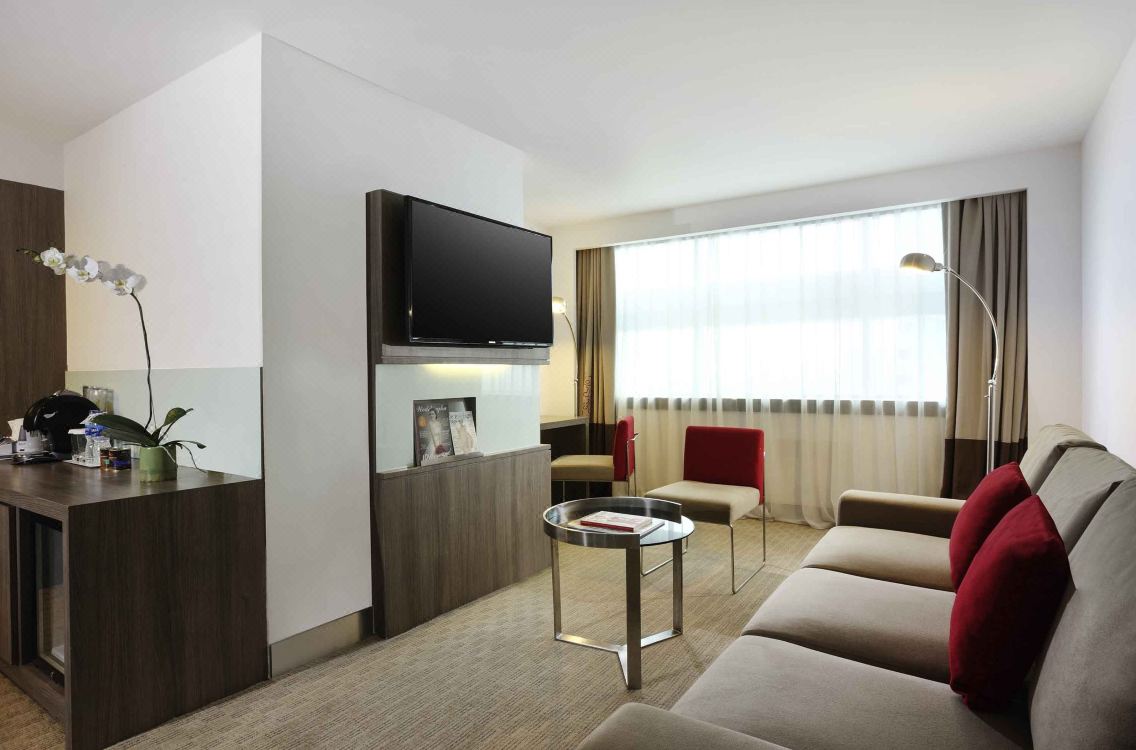 Novotel Jakarta Gajah Mada Hotel Reviews And Room Rates - 