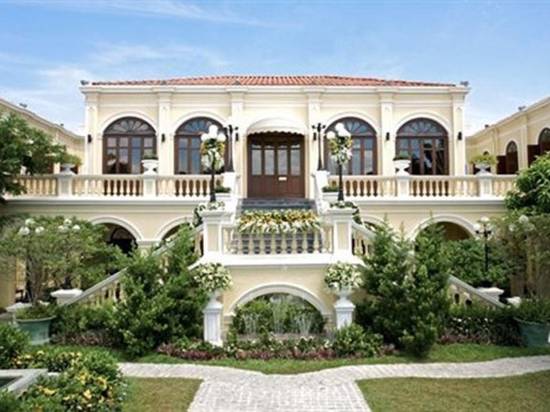 普拉亞帕拉佐酒店