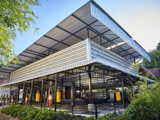 天然翼療養水療及度假村