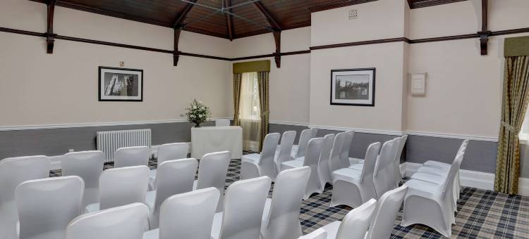 伯恩霍尔酒店(Burn Hall Hotel)图片