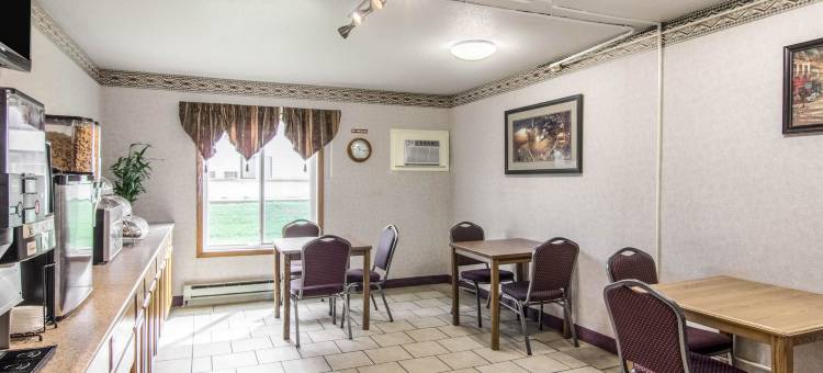 温德姆费格斯福尔斯戴斯酒店(Days Inn by Wyndham Fergus Falls)图片