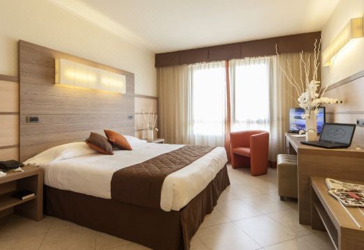 NilHotel Florence Hotel Overview