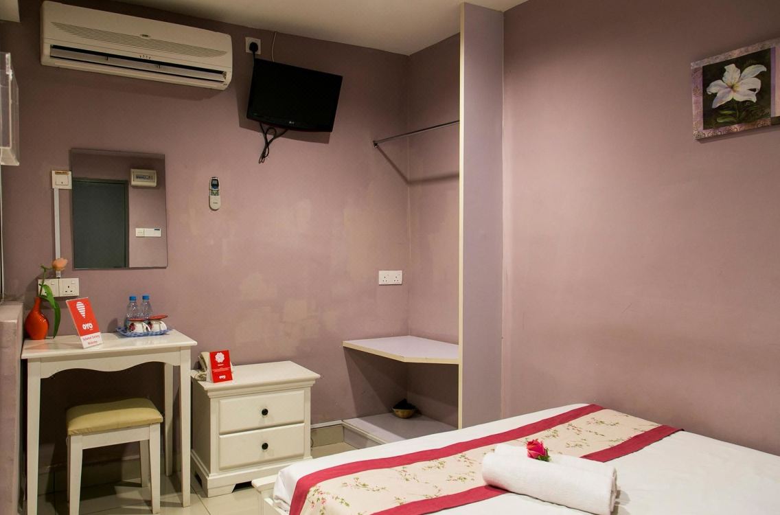 Oyo 169 Kk Hotel Kajang Hotel Reviews And Room Rates - 