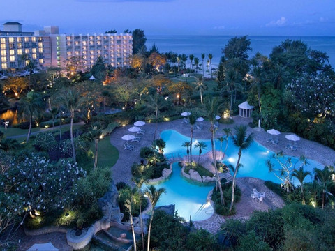 马里亚纳海滩度假村