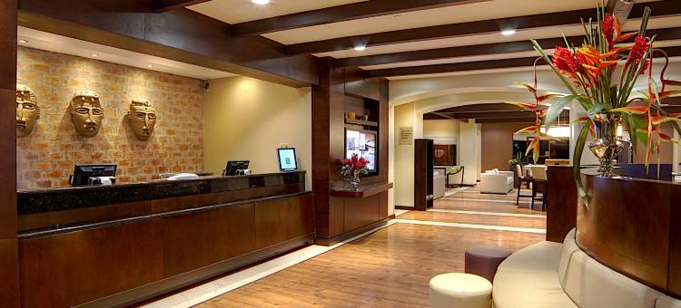 圣何塞埃斯卡苏万怡酒店(Courtyard San Jose Escazu)图片