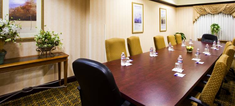 Holiday Inn Express 锡拉丘兹机场(Holiday Inn Express Syracuse Airport)图片