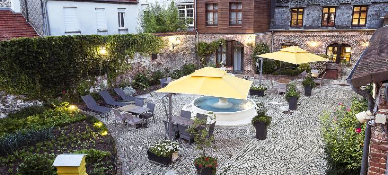 勒豪茨德蒙特勒伊酒店(Logis Hôtel & Restaurant - les Hauts de Montreuil)图片