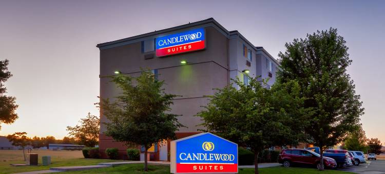 Candlewood Suites 梅德福(Candlewood Suites Medford)图片