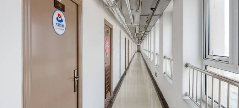 铂爵公馆酒店公寓(济南西部会展中心店)图片