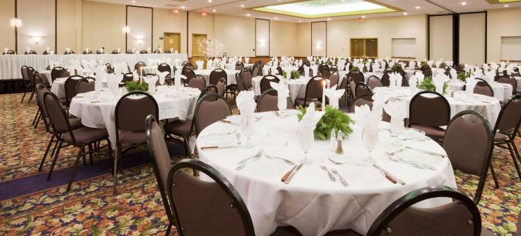 威尔马贝斯特韦斯特优质酒店(Best Western Plus Willmar)图片