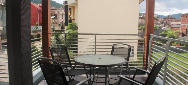 Villa Unique Batu 4Br Near Museum Angkut at Kusuma Estate Kav 6 with Swimming Pool图片