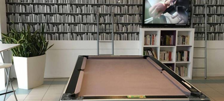 蒙特珀埃夫里公寓式酒店(Montempô Apparthôtel Evry)图片