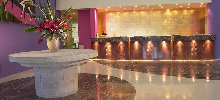 新拉莱多里尔旅馆(Real Inn Nuevo Laredo)图片