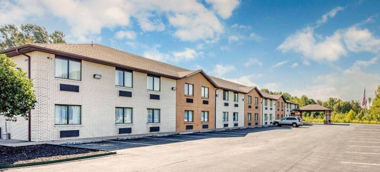 梅特罗波利斯I-24凯艺套房酒店(Quality Inn & Suites Metropolis I-24)图片