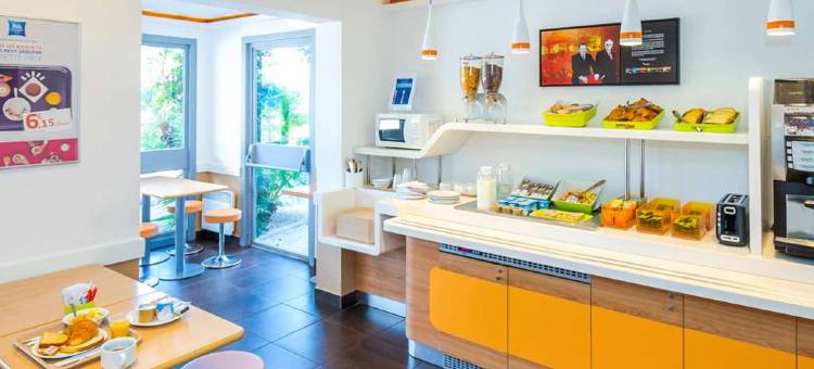 宜必思快捷裴吉斯圣拉斐尔 A8 酒店(Ibis Budget Fréjus Saint-Raphaël Capitou A8)图片