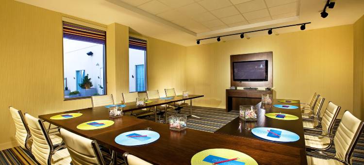 芒特劳雷尔雅乐轩酒店(Aloft Mount Laurel)图片