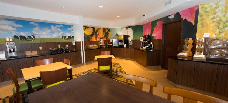 伯灵顿万枫酒店(Fairfield Inn & Suites Burlington)图片