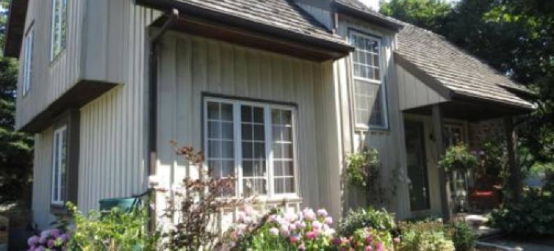 雪松山墙住宿加早餐酒店(Cedar Gables Bed & Breakfast)图片