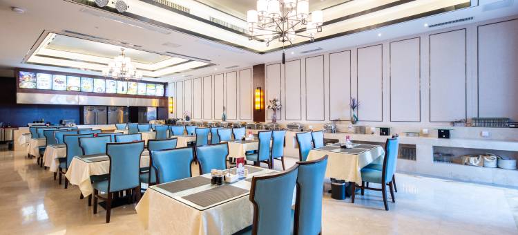 中泉君临国际酒店(阜阳临泉县政府店)图片