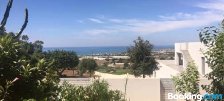 Surra Mediterranean Apartments图片
