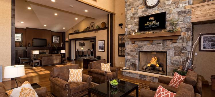 戴德伍德大山假日酒店度假村(Holiday Inn Resort Deadwood Mountain Grand)图片