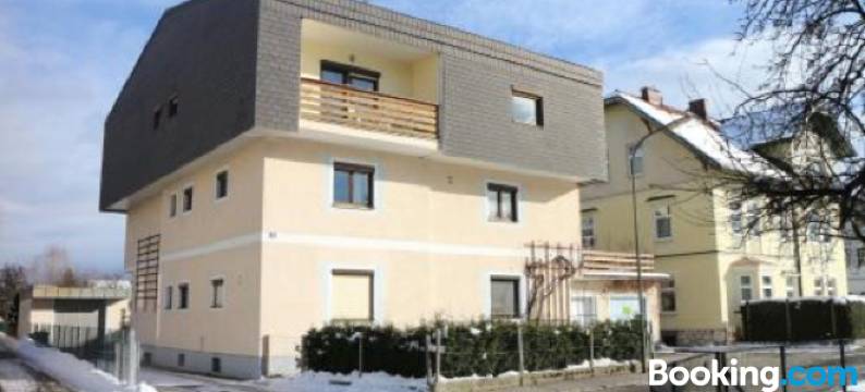 瓦姆巴德公寓酒店(Warmbad Apartments)图片