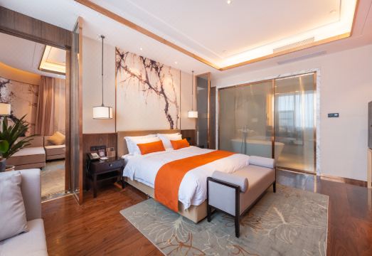 Huayang International HotelHotel Overview