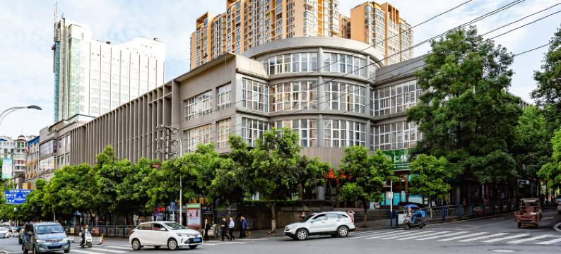 仁怀天豪商务酒店(市政府国贸购物中心店)图片