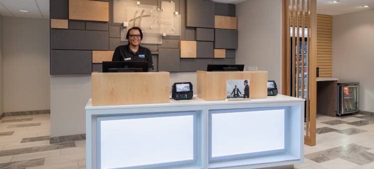 温哥华卡玛斯智选假日套房酒店(Holiday Inn Express & Suites Camas- Vancouver)图片