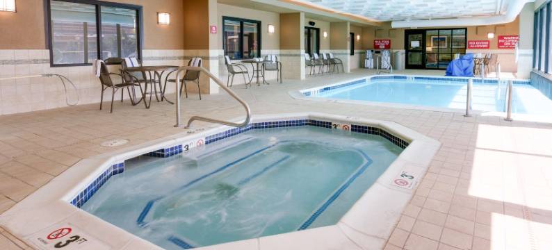 丹佛科技中心德鲁里套房酒店(Drury Inn & Suites Denver Tech Center)图片