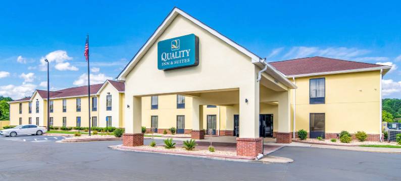 格鲁吉亚坎顿凯艺套房酒店(Quality Inn & Suites Canton, GA)图片