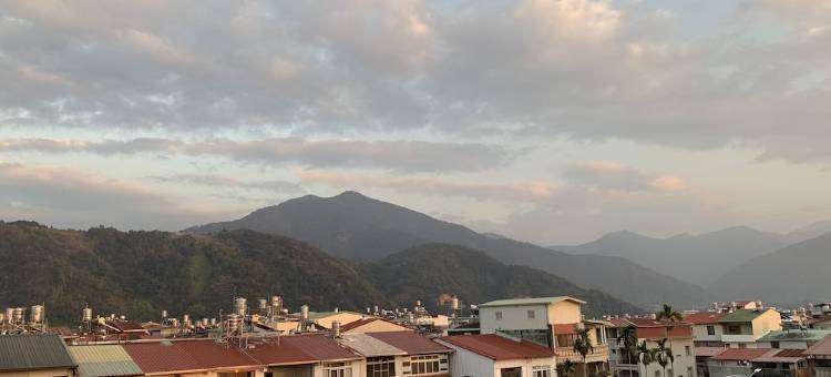 映旅店图片