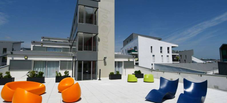 梅尔高尔夫城巴辛弗洛公寓酒店(Appart-Hôtel Mer & Golf City Bordeaux Bassins à Flot)图片