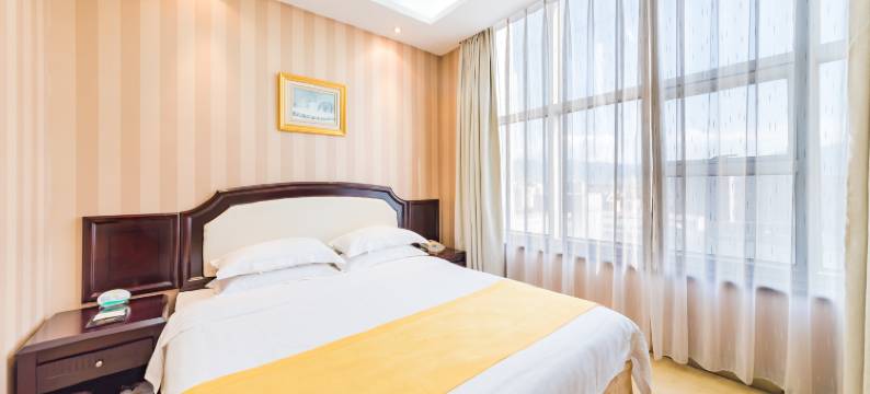 蔚县英豪国际酒店图片