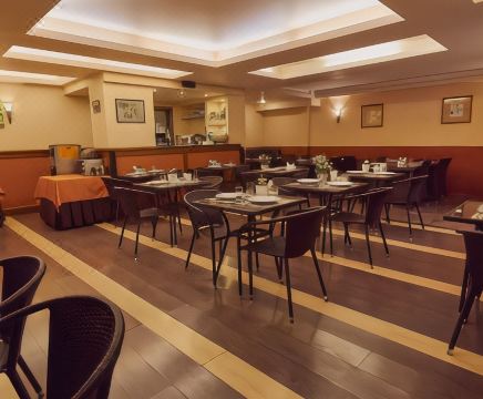 Le Vashoff Hotel Hotel Overview