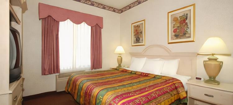 西第蒙贝斯特韦斯特优质套房酒店(Best Western Plus des Moines West Inn  Suites)图片