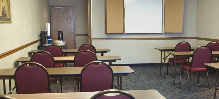 比洛特南遗产贝斯特韦斯特套房酒店(Best Western Legacy Inn  Suites Beloit-South Beloit)图片