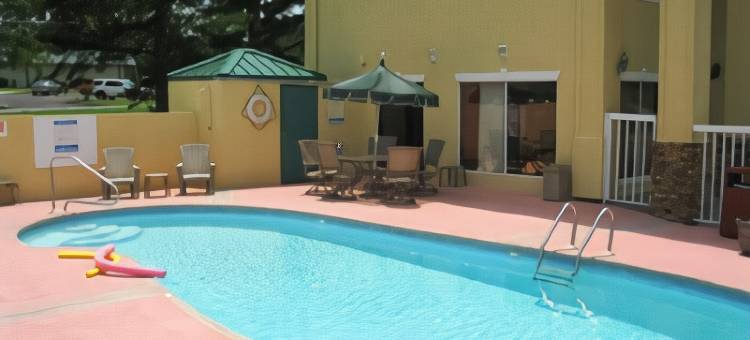 费尔温兹贝斯特韦斯特酒店(Best Western Fairwinds Inn)图片