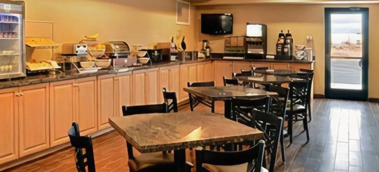 佩奇鲍威尔湖舒适套房酒店(Comfort Inn & Suites Page at Lake Powell)图片