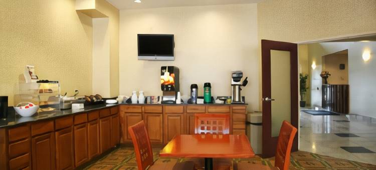 坎伯兰郡贝斯特韦斯特优质酒店(Best Western Plus New Cumberland Inn  Suites)图片